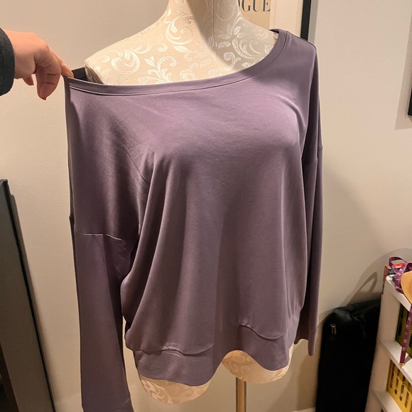 Fabletics purple athletic sweater - Picture 5 of 10